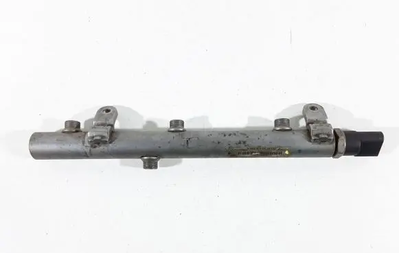 Fuel main line pipe