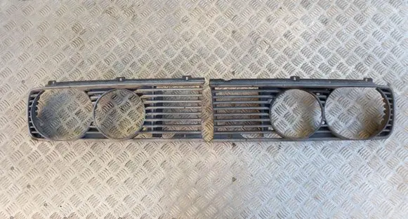 BMW 5 E28 Front grill