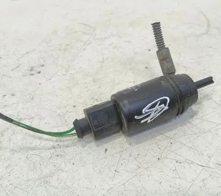 Skoda Octavia Mk2 (1Z) Windscreen/windshield washer pump 1K5955651