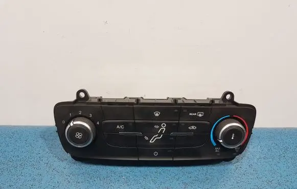 Ford Focus ST Tailgate/trunk/boot open switch F1ET19980AF