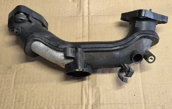 Intercooler hose/pipe