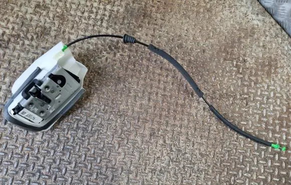 Tesla Model Y Front door lock 150067291B