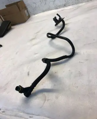 Seat Ateca Vacuum line/pipe/hose 04l129456e