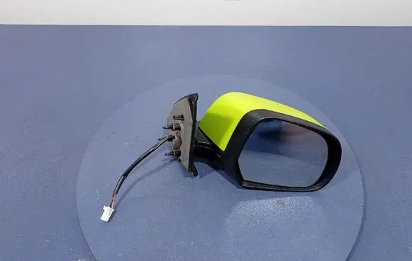 Nissan Micra Front door electric wing mirror 