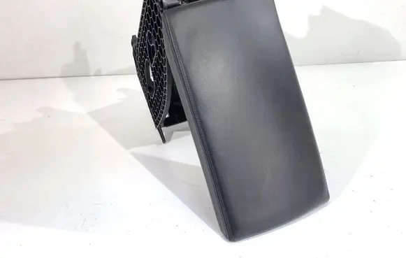 Skoda Superb B8 (3V) Armrest 3V0864207