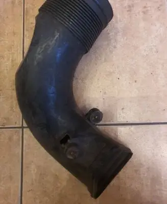 Audi A6 S6 C4 4A Engine coolant pipe/hose 4A0129643A 4615227919