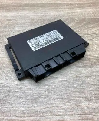 Mercedes-Benz E W211 Parking PDC control unit/module A0255457132 0263004025 Black