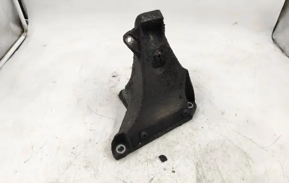 Audi A6 S6 C5 4B Engine mounting bracket 8D0199308AB