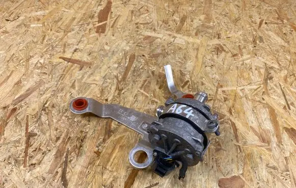 Porsche Taycan 9J1 Electric auxiliary coolant/water pump 9J1965567F 065920 180222