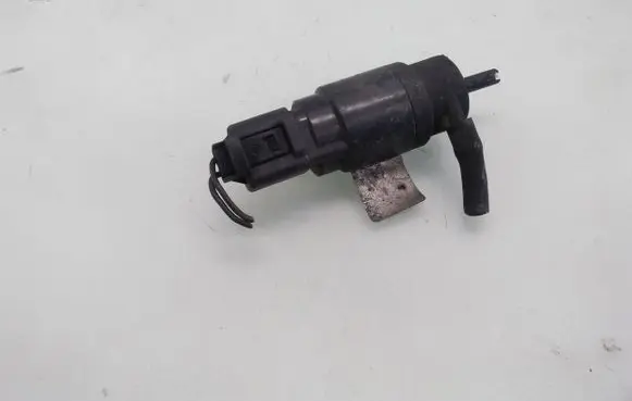 BMW 3 E46 Windscreen/windshield washer pump