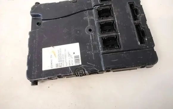 Renault Megane II Comfort/convenience module 8200292067 8200233451a