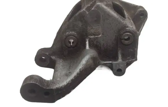 Volkswagen Sharan Power steering pump mounting bracket 028145523E