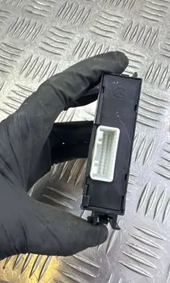 Mazda 6 Keyless (KESSY) go control unit/module KD45675U103 X1T66573H
