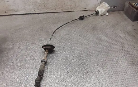 Jeep Patriot Gear shift cable linkage 41784D 68024433AA