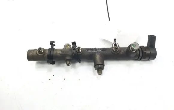 Audi A8 S8 D3 4E Fuel main line pipe 059130090J