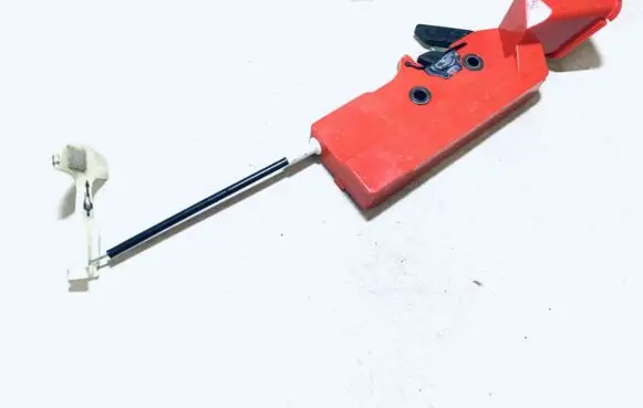 Chrysler PT Cruiser Seat back rest lock catch 567078