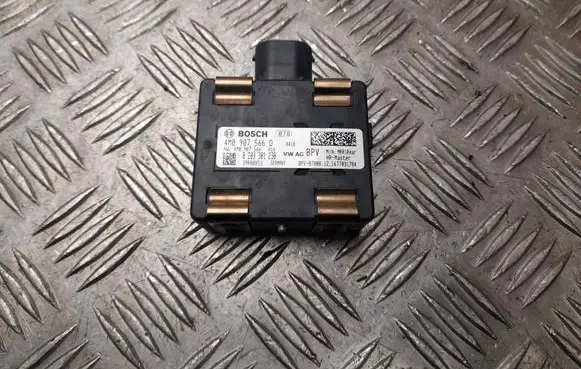 Audi A5 Distronic sensor radar 4M0907566D