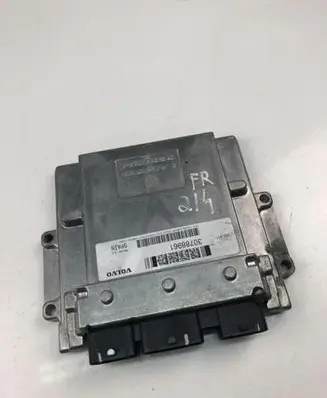 Volvo C30 Engine control unit/module 30788961
