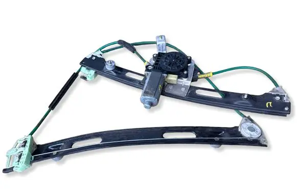 BMW 3 E46 Front door window regulator with motor S20303