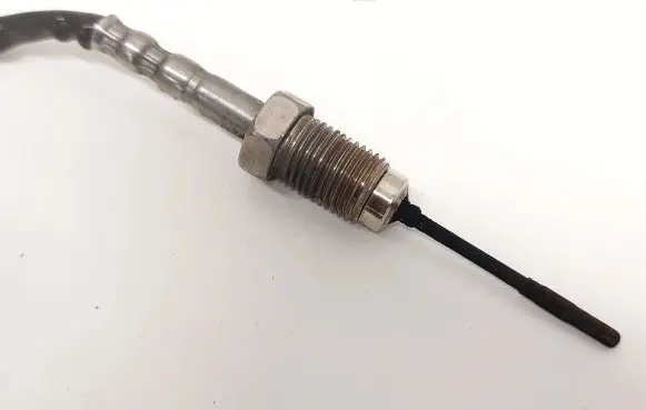 Citroen C4 II Picasso Exhaust gas temperature sensor 9665090280