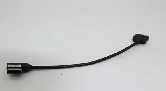 Audi A6 S6 C7 4G iPod connector socket 4F0051510K