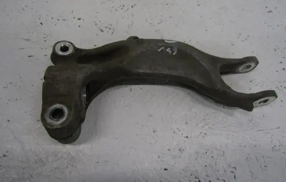 Audi A4 S4 B9 Lower shock absorber bracket 8W0413038