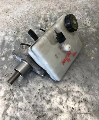 Renault Master III Master brake cylinder 0335089049