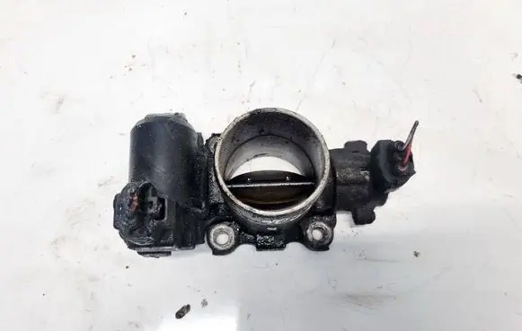 Toyota Avensis T250 Throttle valve 