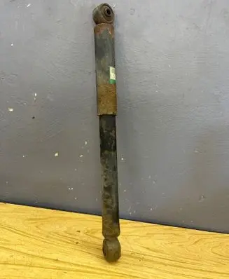 Suzuki Grand Vitara II Rear shock absorber/damper