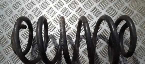 Jeep Cherokee Rear coil spring