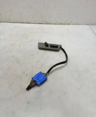 Volvo XC90 Seat control switch 39993745 05W432 19206