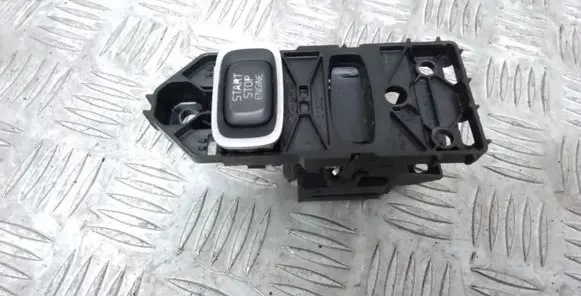 Volvo XC60 Engine start stop button switch 31318791 AH4N15607AE