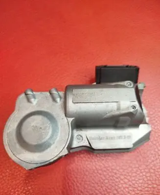 Mercedes-Benz C W203 Steering wheel lock 1892006 A0335456132 0010773850420101