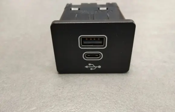 Volkswagen Amarok II USB socket connector NX7T14F014AC