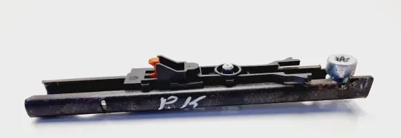 Peugeot 307 Seat belt adjustment rail 5507371