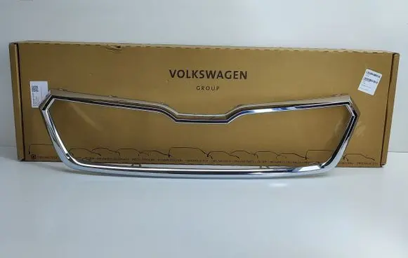Skoda Scala Front grill 658853761D