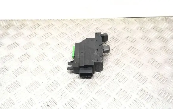 Volvo S60 Electric window control switch 8682950 MP14CC00053