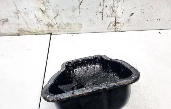 Subaru Legacy Oil sump 