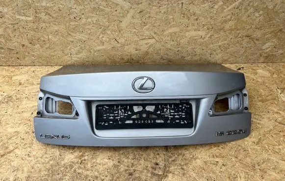 Lexus IS 220D-250-350 Tailgate/trunk/boot lid