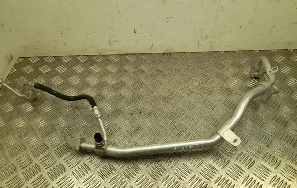 BMW M4 G82 G83 Air conditioning (A/C) pipe/hose 8088920
