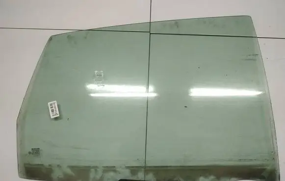 Nissan Almera Tino Rear door window glass as2