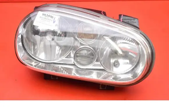 Volkswagen Golf IV Headlight/headlamp 1J1941016C