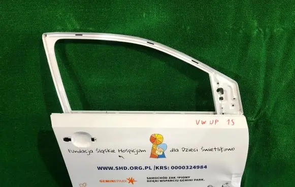Skoda Citigo Front door