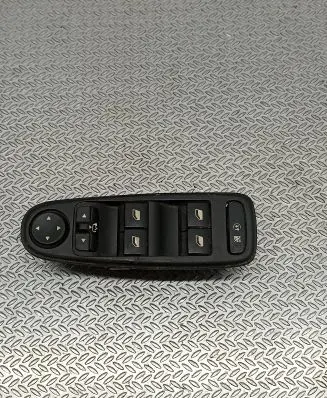 Citroen C4 I Picasso Electric window control switch 96639383ZD 000400808