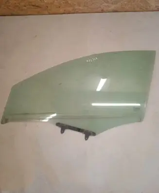 Renault Kadjar Front door window glass four-door