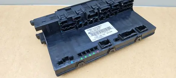 Mercedes-Benz E W211 Fuse module 2115455301