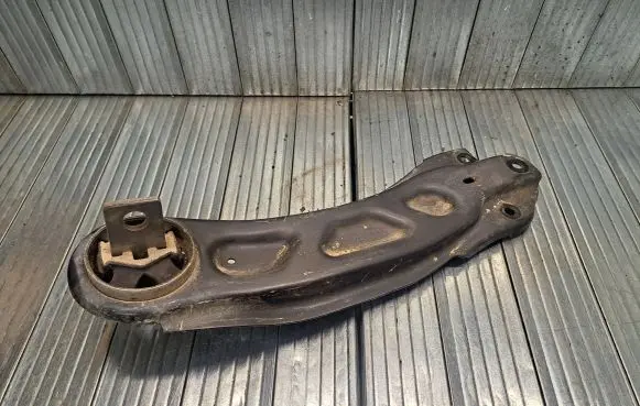 Mercedes-Benz B W246 W242 Rear control arm A2463500406