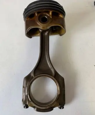 BMW 7 F01 F02 F03 F04 Piston with connecting rod 7843237