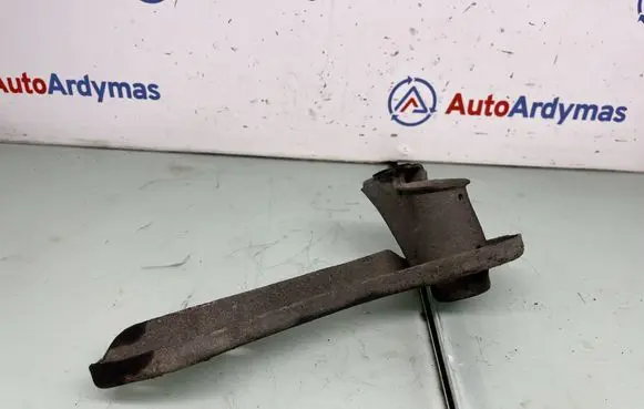 BMW 1 E82 E88 Rear control arm 6784316 33326784316