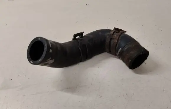 Skoda Superb B6 (3T) Engine coolant pipe/hose